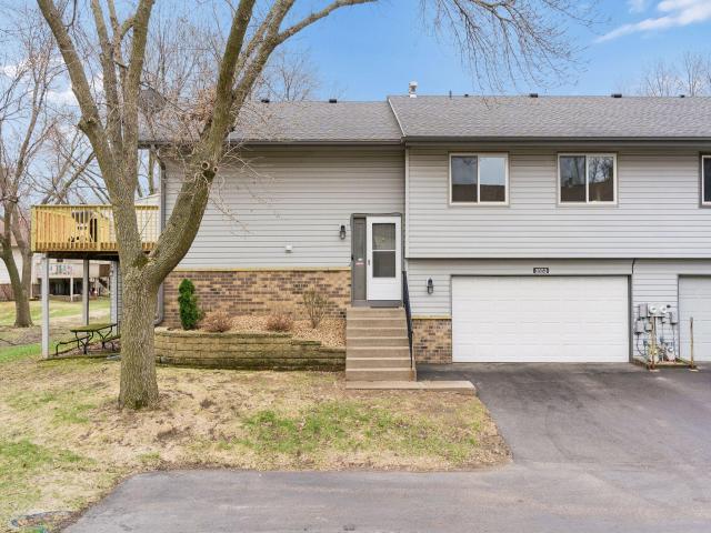 3553 Avon Drive Woodbury MN 55125 - MLS# 7046401