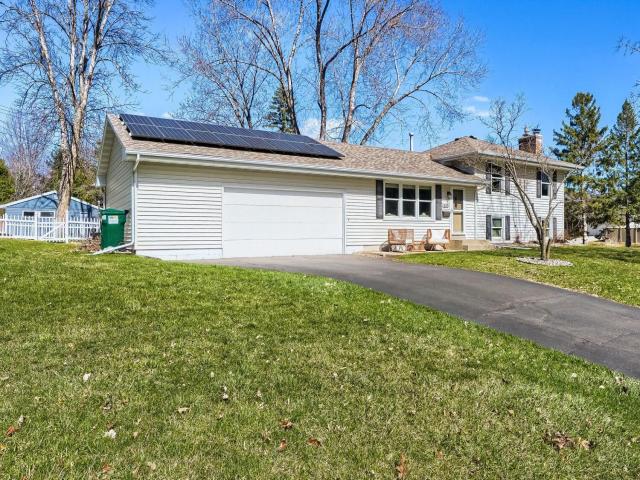 8605 Poplar Bridge Curve Bloomington MN 55437 - MLS# 7046415