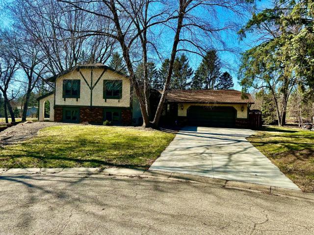 8128 Lower 129th Court Saint Paul MN 55124 - MLS# 7046454