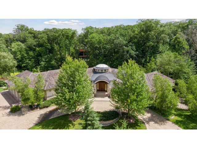 1989 Dwight Lane Minnetonka MN 55305 - MLS# 7046487