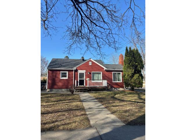 895 Hoyt Avenue W Saint Paul MN 55117 - MLS# 7046569