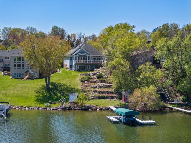 208 E Lake Street Waconia MN 55387 - MLS# 7046735