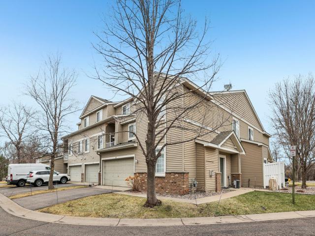 4980 Garland Court N Unit G Minneapolis MN 55446 - MLS# 7046742