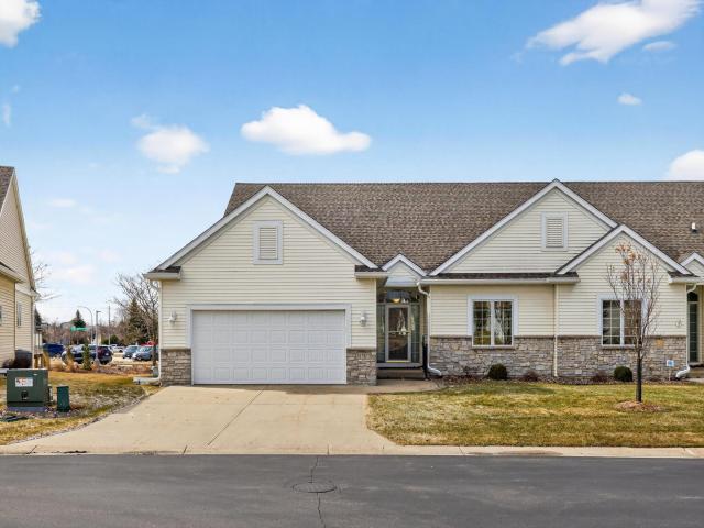 2272 Coral Court NE Rochester MN 55906 - MLS# 7046910