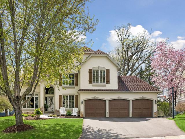 7492 Bent Bow Trail Chanhassen MN 55317 - MLS# 7046958