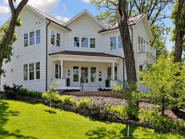 4717 Meadow Road Edina MN 55424 - MLS# 7047267