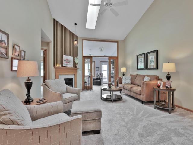 7572 Newbury Road Saint Paul MN 55125 - MLS# 7047462