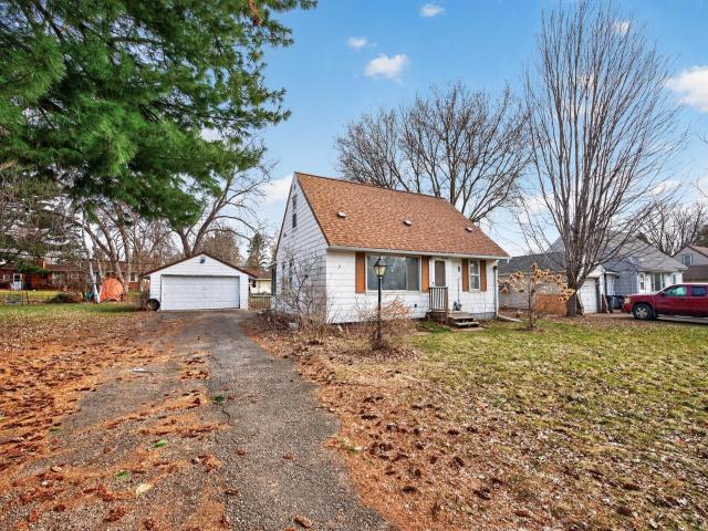 121 Roselawn Avenue E Maplewood MN 55117 - MLS# 7047471