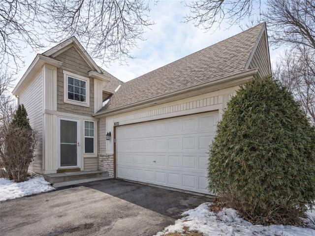 10272 Country Club Curve Woodbury MN 55129 - MLS# 7048124