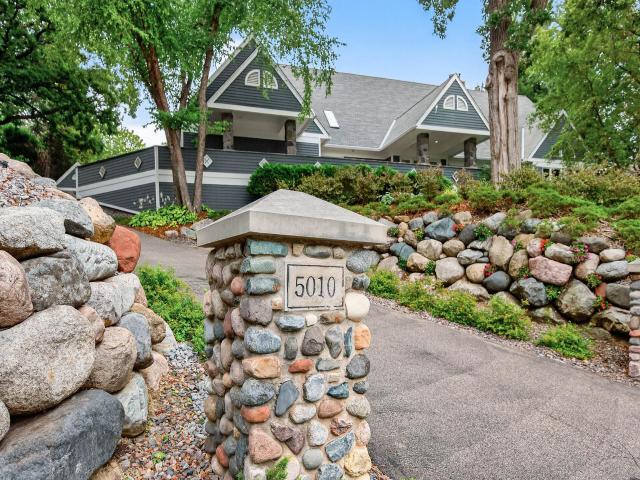5010 Nob Hill Drive Edina MN 55439 - MLS# 7048308