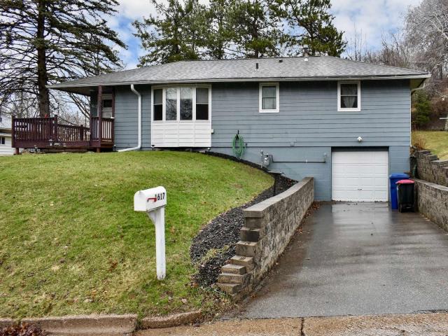 1617 Poplar Drive Red Wing MN 55066 - MLS# 7048315