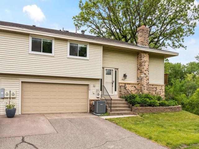 1779 Walnut Lane Saint Paul MN 55122 - MLS# 7048341