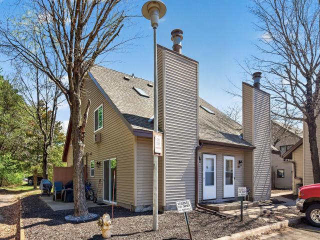 1287 Northdale Boulevard NW Minneapolis MN 55448 - MLS# 7048371