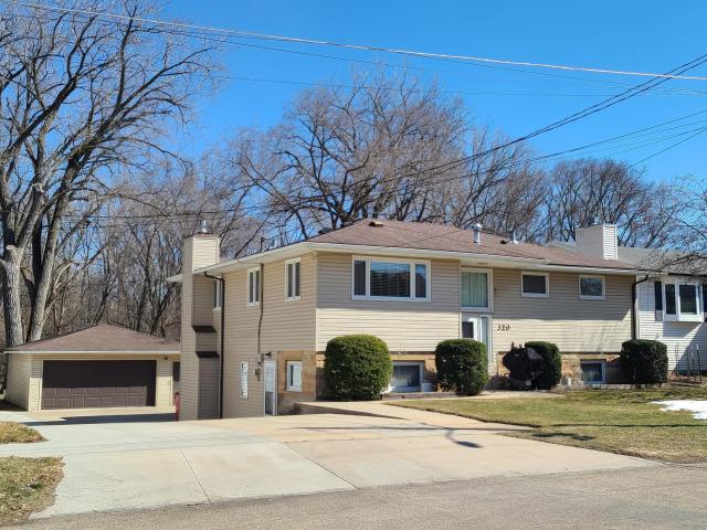 320 17th Avenue NE Rochester MN 55906 - MLS# 7048704