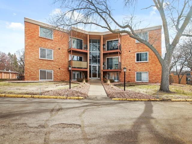 9143 Highway 55 Unit 103 Minneapolis MN 55427 - MLS# 7048764