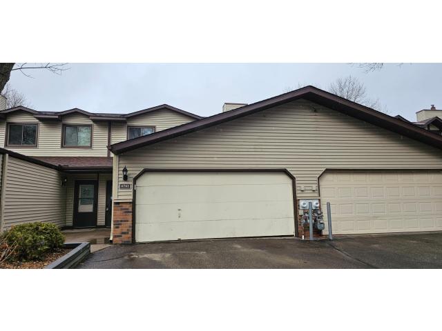 8781 Maplebrook Parkway N Brooklyn Park MN 55445 - MLS# 7048924