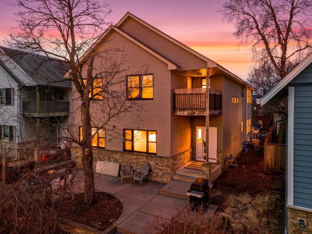 3124 Lyndale Avenue S Unit B Minneapolis MN 55408 - MLS# 7049197