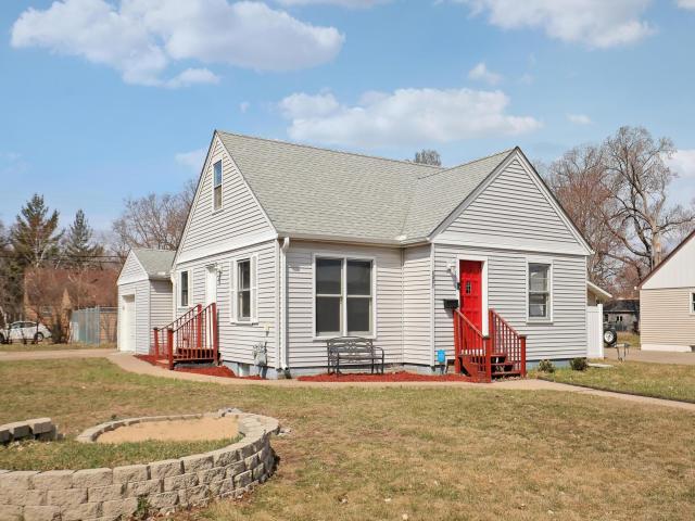 5301 Edgewood Avenue N Crystal MN 55428 - MLS# 7049212