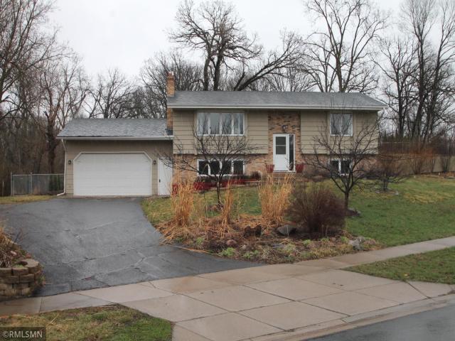5352 W Hidden Valley Drive Savage MN 55378 - MLS# 7049307