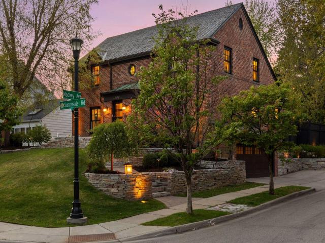 4900 Sunnyside Road Edina MN 55424 - MLS# 7049436