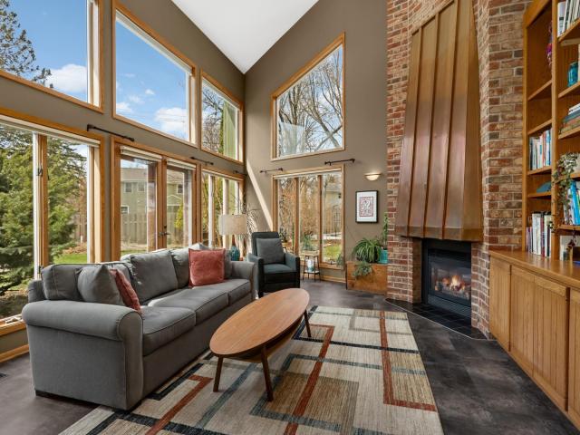 2955 Regent Avenue N Minneapolis MN 55422 - MLS# 7049459