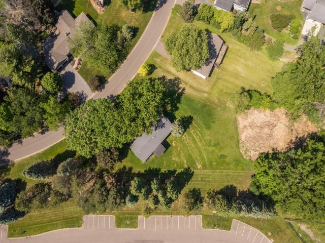 70 Kingsview Lane N Plymouth MN 55447 - MLS# 7049531