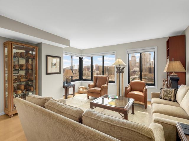 110 Bank Street SE Unit L1203 Minneapolis MN 55414 - MLS# 7049549