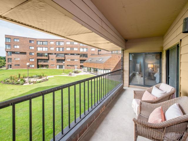 2265 Youngman Avenue Unit 208E Saint Paul MN 55116 - MLS# 7049581