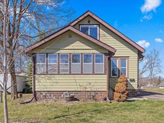816 1st Street SW Faribault MN 55021 - MLS# 7050226