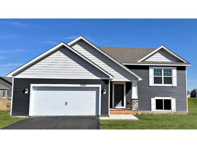 1655 Shasta Drive Shakopee MN 55379 - MLS# 7050352