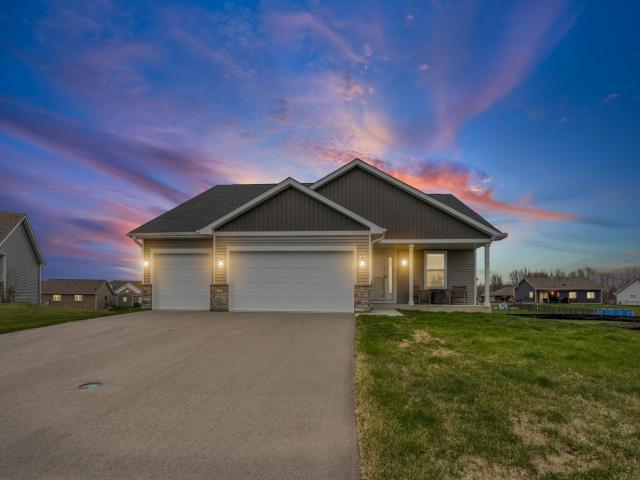 909 Emily Court NE Montgomery MN 56069 - MLS# 7050368