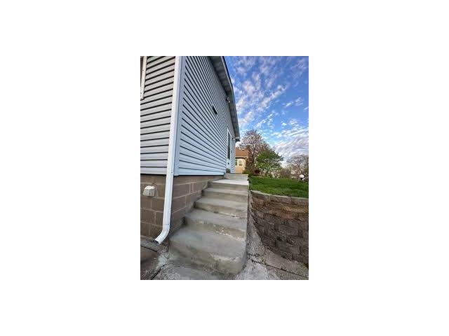 1155 James Ave W Saint Paul MN 55107 - MLS# 7050775