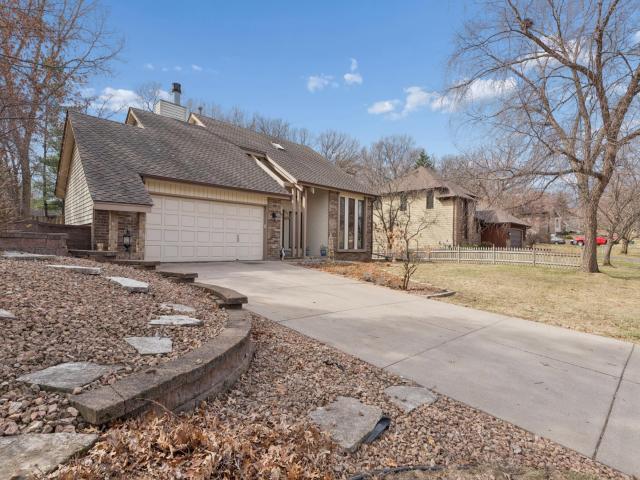 2248 James Street Eagan MN 55122 - MLS# 7050938
