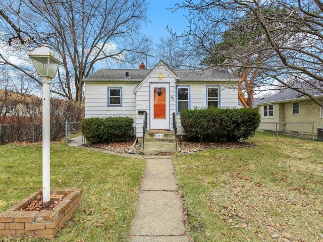 621 White Bear Avenue N Saint Paul MN 55106 - MLS# 7051030