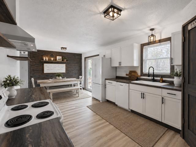 26 Oak Lane Pine Island MN 55963 - MLS# 7051068