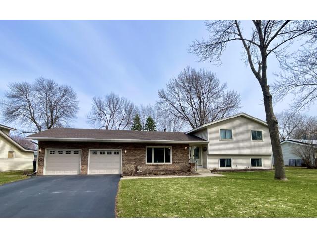 1197 Jackson Street S Shakopee MN 55379 - MLS# 7051153
