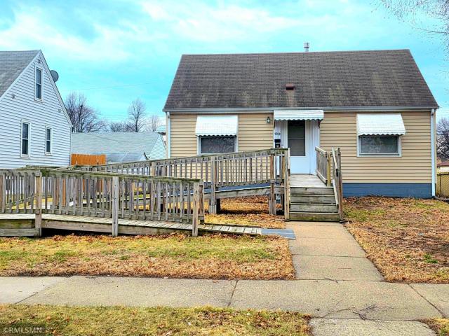 5021 Camden Avenue N Minneapolis MN 55430 - MLS# 7051291