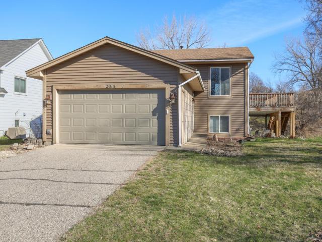 2015 Heritage Drive Shakopee MN 55379 - MLS# 7051329