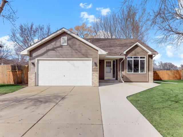 1202 Hawthorn Avenue Buffalo MN 55313 - MLS# 7051737