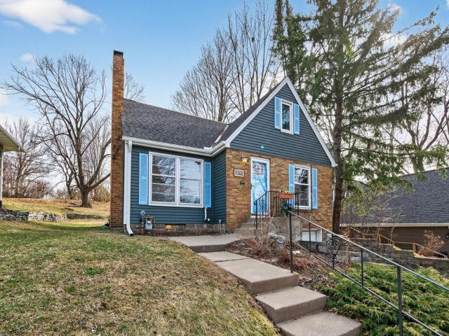 1890 Yorkshire Avenue Saint Paul MN 55116 - MLS# 7051779
