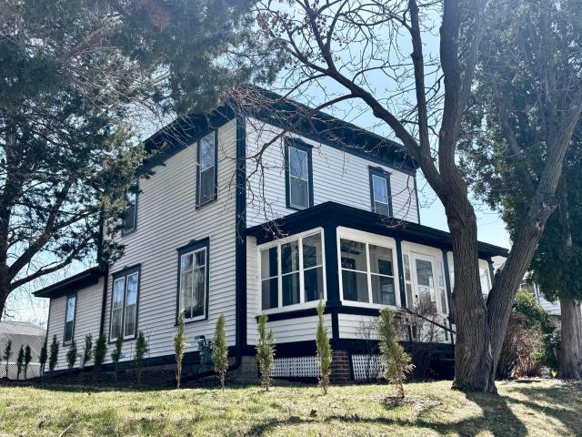 411 8th Street Red Wing MN 55066 - MLS# 7051866