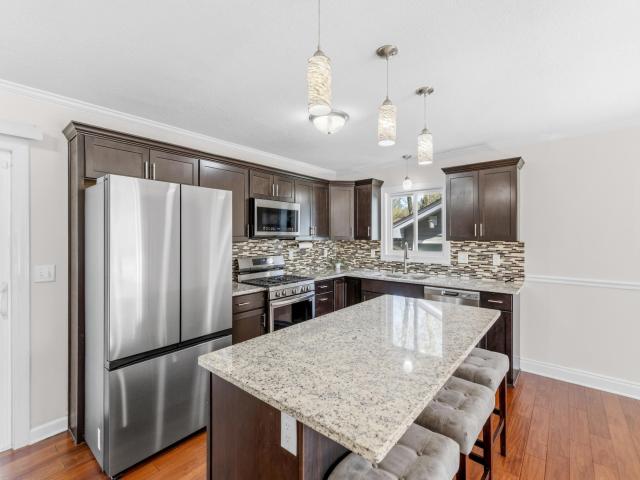 6500 Annapolis Lane N Maple Grove MN 55311 - MLS# 7051893