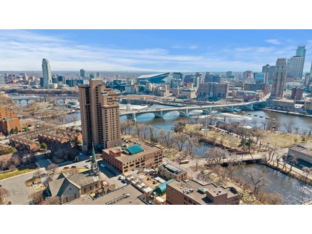 110 Bank Street SE Unit L201 Minneapolis MN 55414 - MLS# 7051933