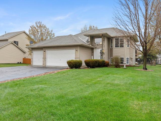 1473 153rd Lane NW Andover MN 55304 - MLS# 7052218