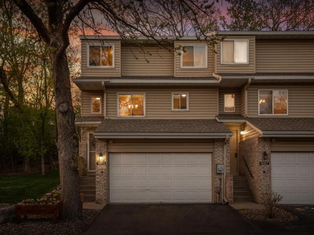 14213 Hibiscus Court Apple Valley MN 55124 - MLS# 7052292