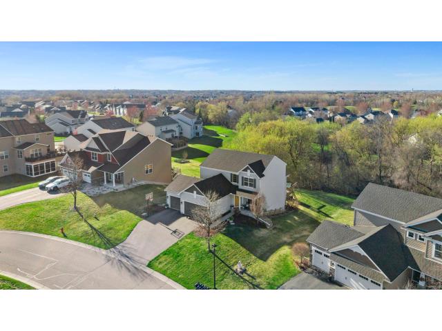 10834 Knollwood Court Saint Paul MN 55129 - MLS# 7052399