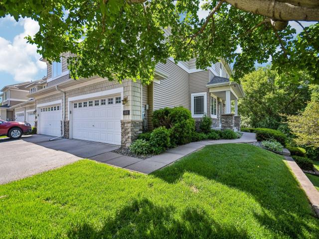 630 Sutherland Drive Saint Paul MN 55129 - MLS# 7052500