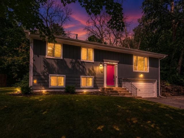 16043 Cambridge Circle SE Prior Lake MN 55372 - MLS# 7052521