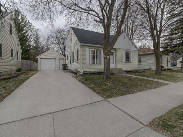 815 Center Street North Mankato MN 56003 - MLS# 7052758