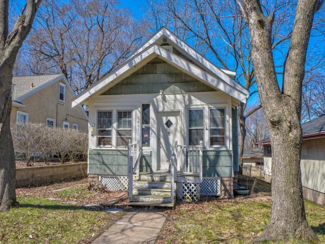 1401 Hazel Street N Saint Paul MN 55119 - MLS# 7052832